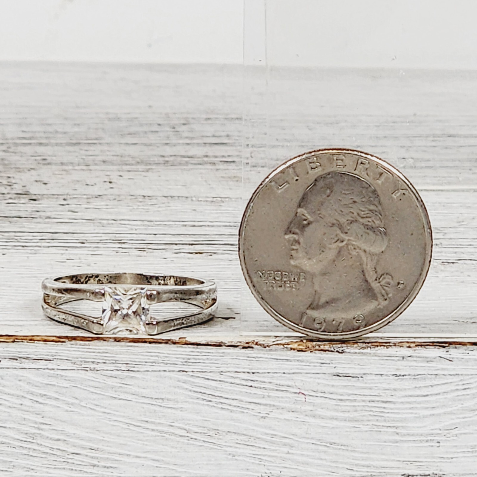 VINTAGE SQUARE CZ RIGHT HAND STERLING SILVER 925 RING SZ 9.25 RETRO STACK PRETTY