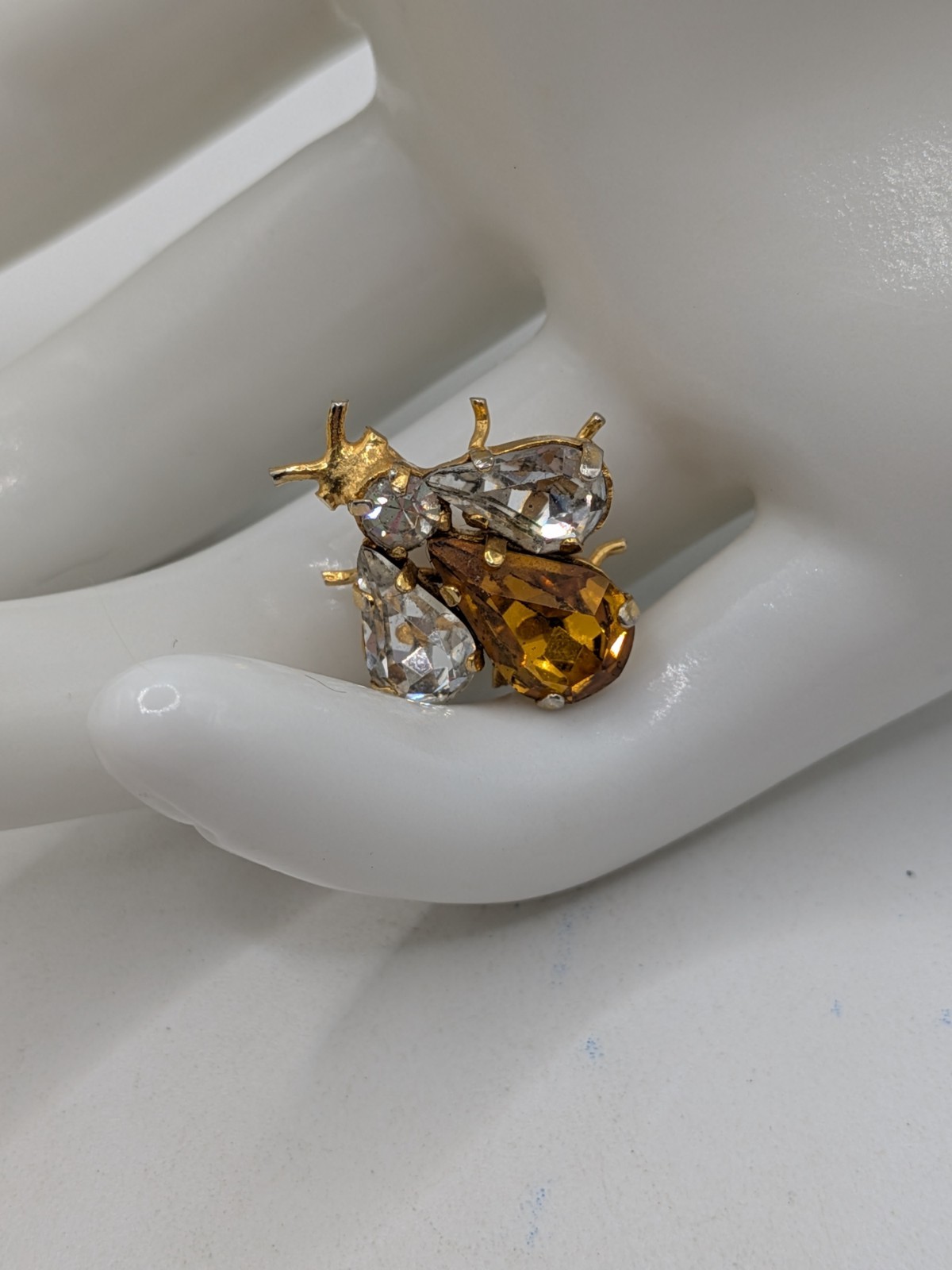 Vintage Yellow Amber Gold Tone Fly Insect Bug Brooch Scatter Pin Rhinestone