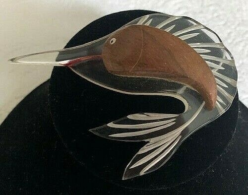 VINTAGE 1950’S LUCITE AND WOOD SWORDFISH BROOCH