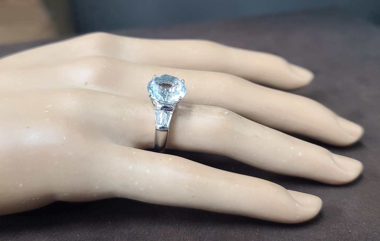 Vintage Platinum Engagement Ring 6.67ct. Natural Sky Blue Aquamarine Round Cut