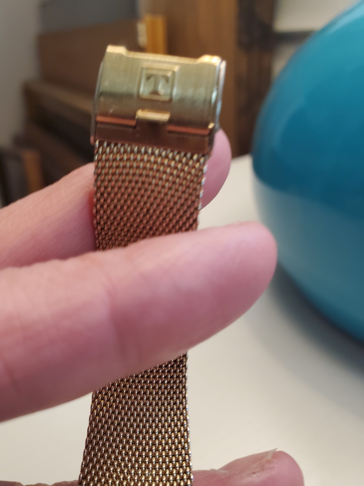 Vintage Tissot Gold-Tone Women’s Watch Manual Wind Textured Bracelet Band