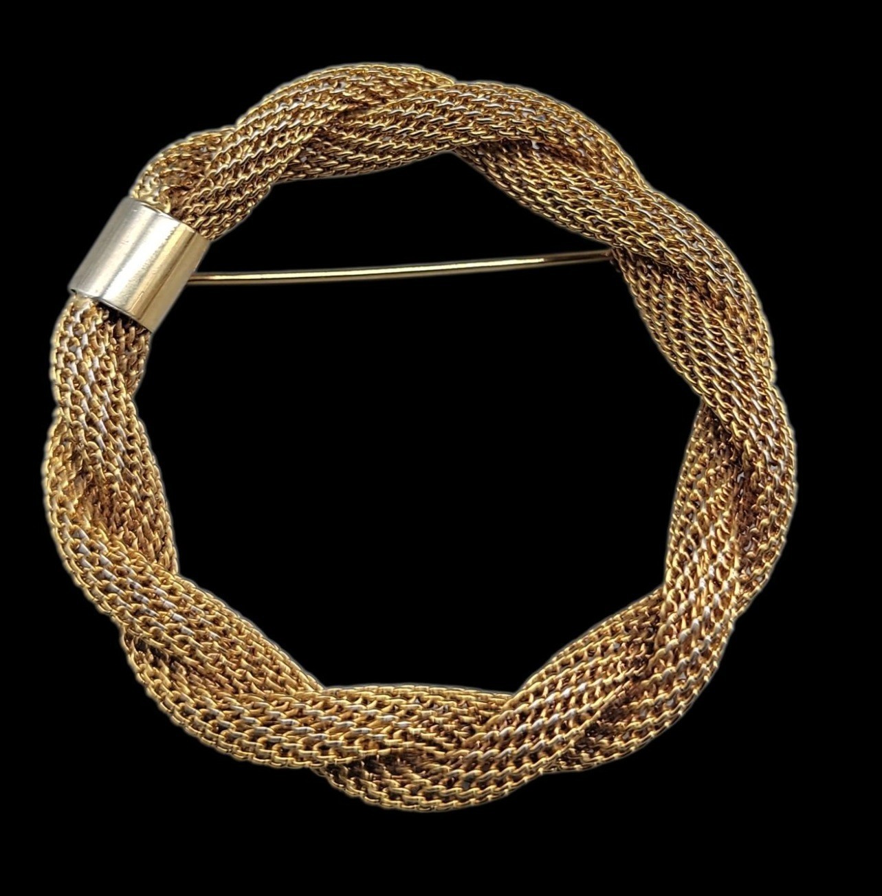 Vintage Gold-Tone Braided Mesh Circle Brooch Pin With Safety Clasp