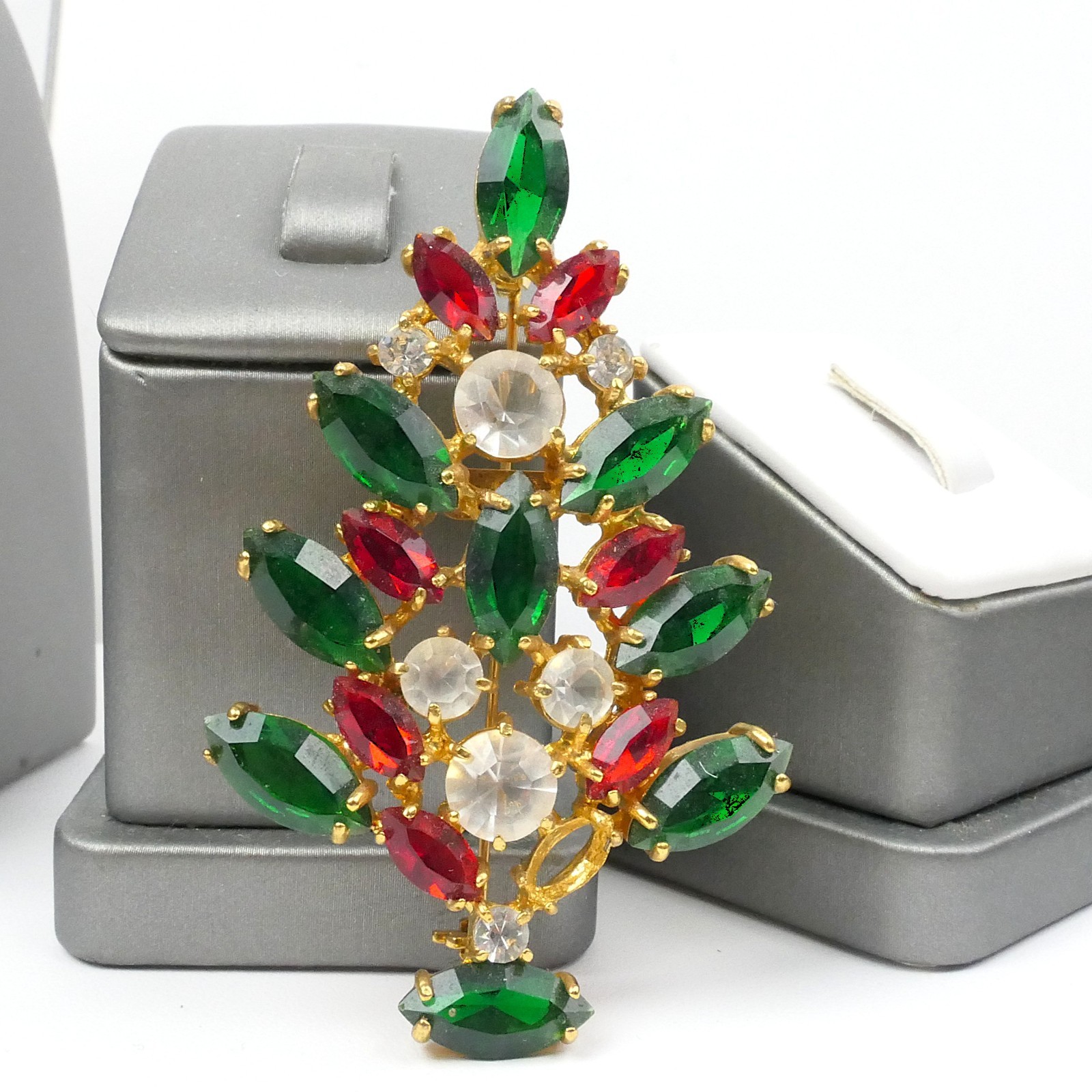 Vintage Eisenberg Ice Christmas Tree Brooch Pin Rhinestone Gold Red Green 2.75″