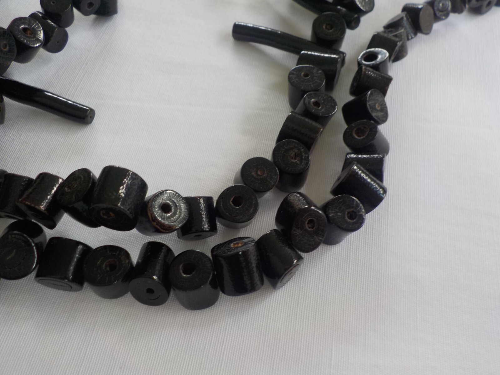 Vintage Black Coral Necklace Barrel Clasp Branch 23″ Long Weighs 44 Grams