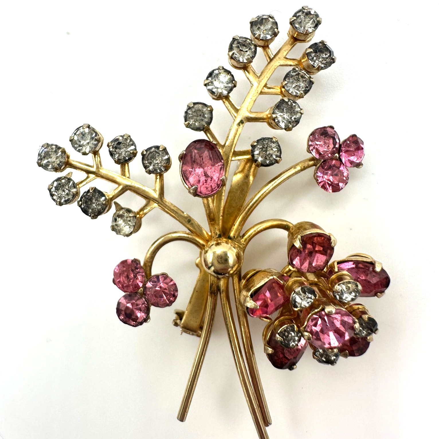 Vintage gold tone pink clear rhinestones flowers floral bouquet brooch pin