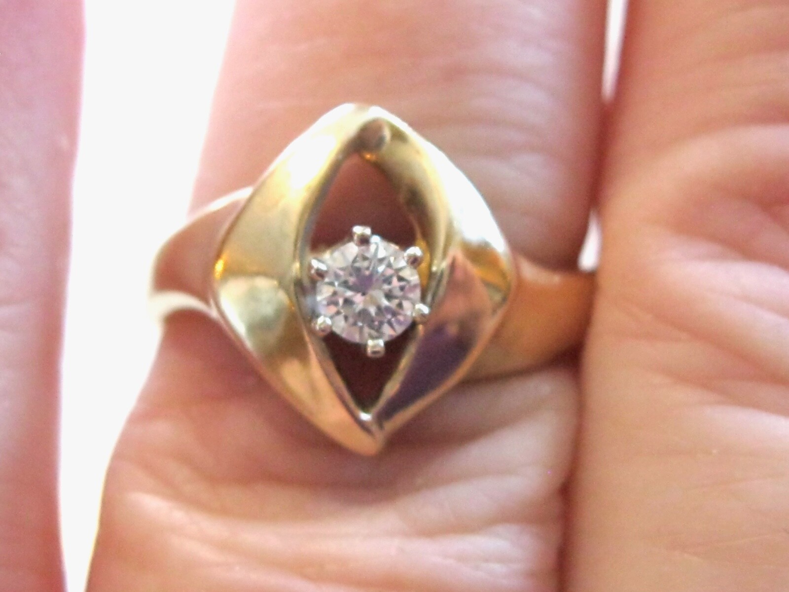 VINTAGE MOD RETRO DIAMOND ENGAGEMENT PROMISE EVERY DAY RING 14K YELLOW GOLD RING