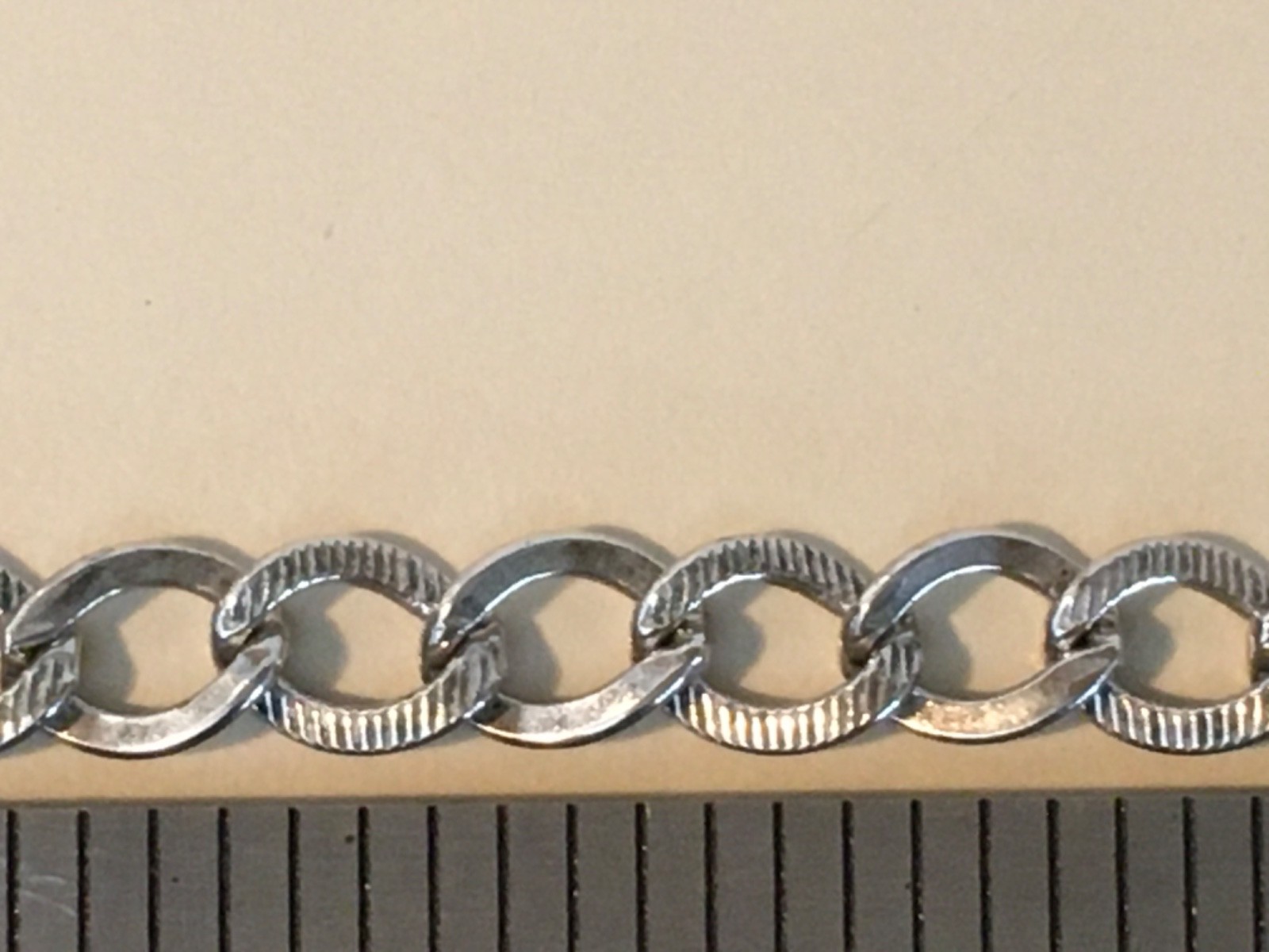 VINTAGE LIGHTWEIGHT LINKS STERLING CHARMS BRACELET 7 1/2″ STARTER CHRM BRACELET