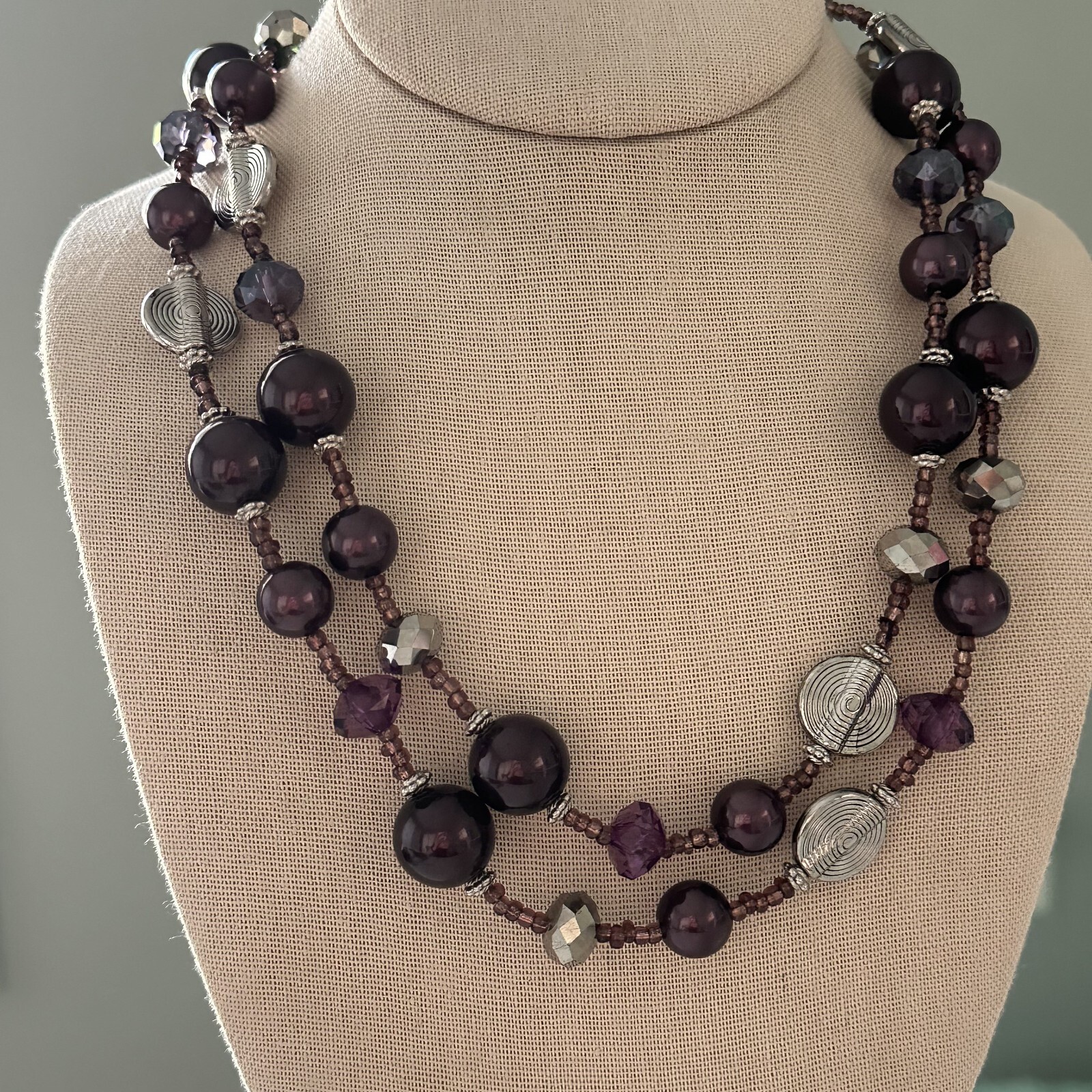 Vintage Purple & Silver Faceted Crystal Plum Acrylic Beaded Long Necklace 42″