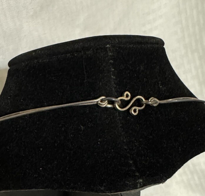 DOMINIQUE DINOUART DDD MEXICO STERLING SILVER NECK WIRE COLLAR HAMMERED SLIDES