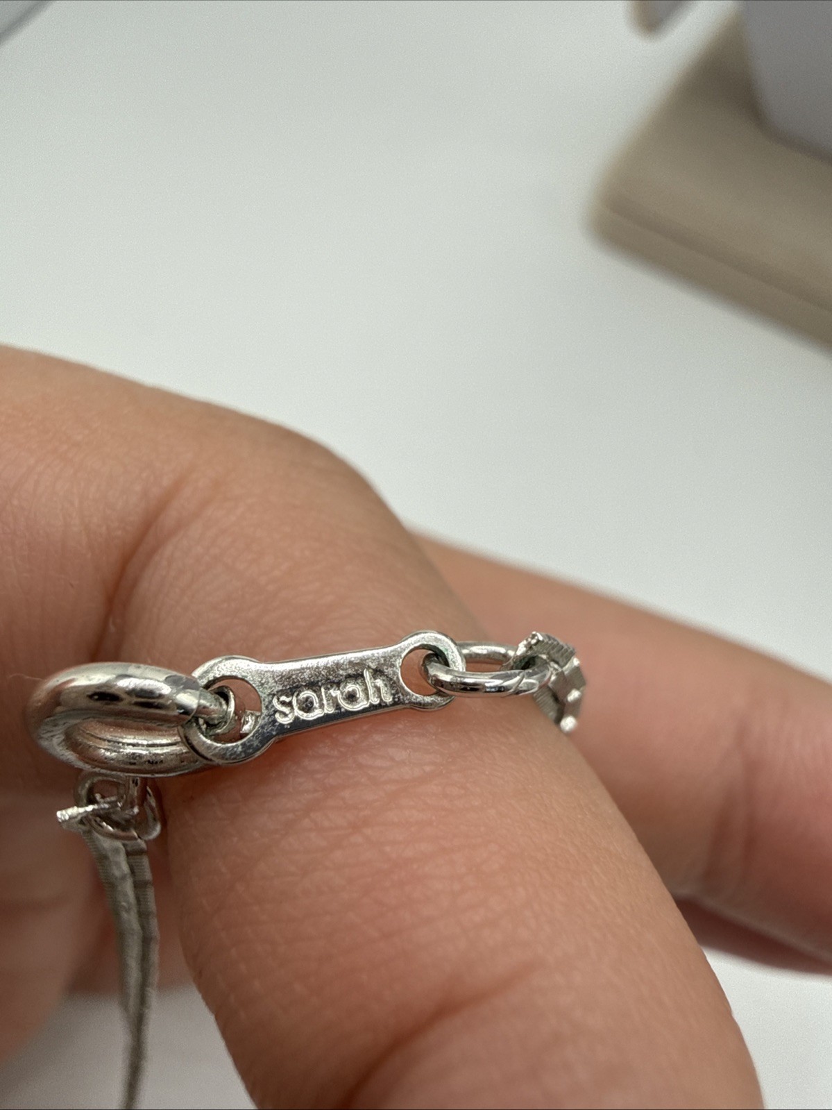 Sarah Coventry Shiny Silver Tone Bar Link Chain Spring Ring Clasp Necklace 28”
