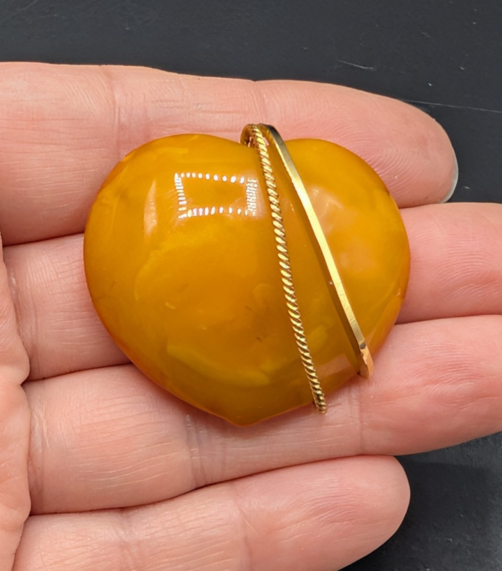 Vintage Amber Guild Heart Shaped Brooch Pin 12K Gold Filled