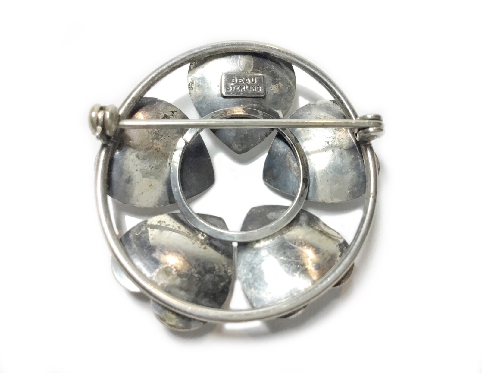 1960s Signed Beau Sterling Silver Heart Shaped Leaves Circle Pin/ Brooch