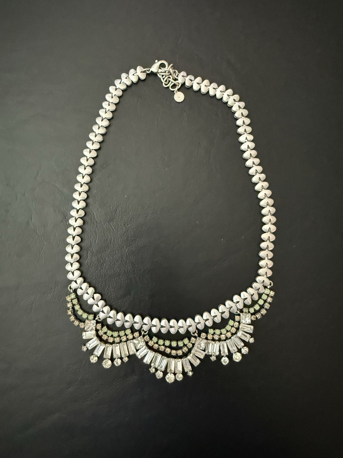Stella & Dot Belle Vintage Necklace Silver