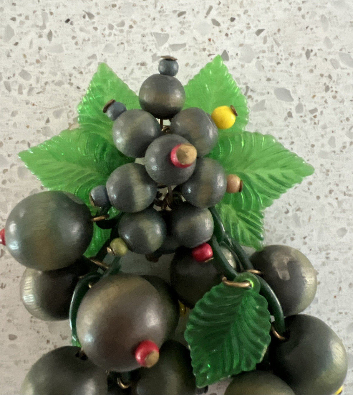 VINTAGE 1940’s MIRIAM HASKELL WOOD BLUEBERRY BROOCH / GREEN CELLULOID LEAVES