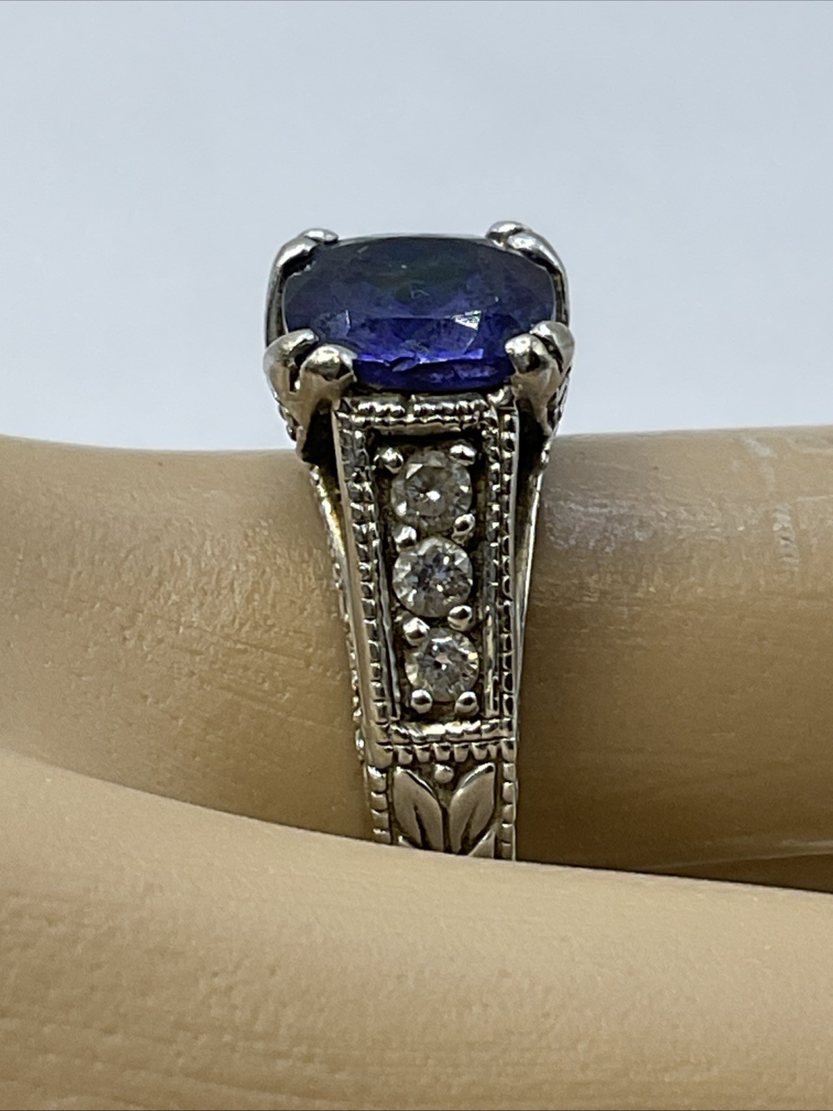 Ladies Ring Solid 14K White Gold Cushion Blue Stone & Diamonds VINTAGE HANDMADE