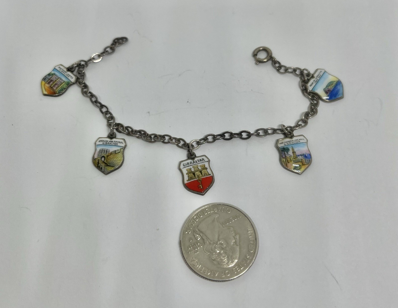 Vintage MCM GIBRALTAR Travel Souvenir 5 Shield Sterling Charm Bracelet 7 1/4”