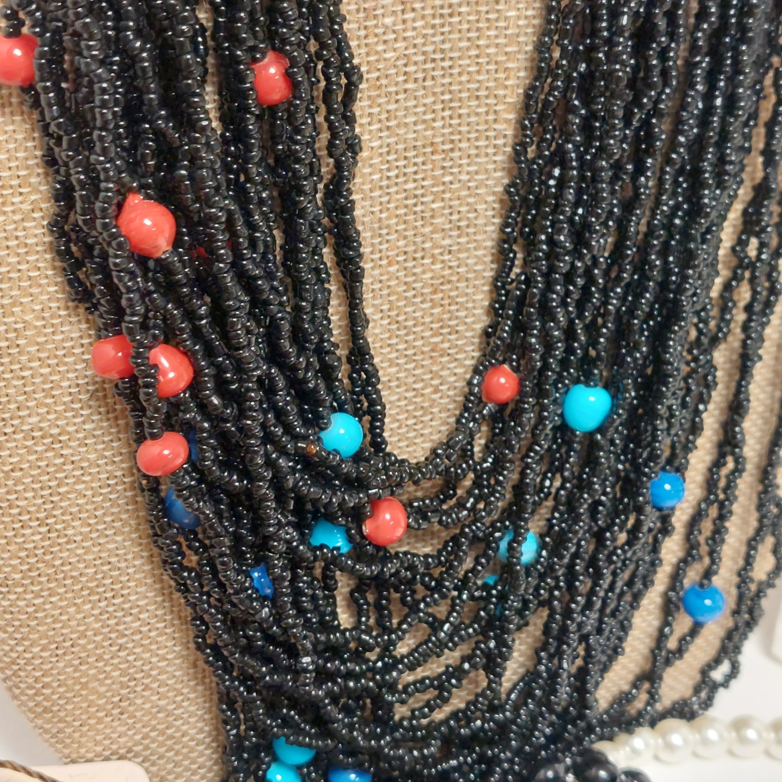 100 Pc Vtg-Now Beaded Necklaces Assorted Colors And Types