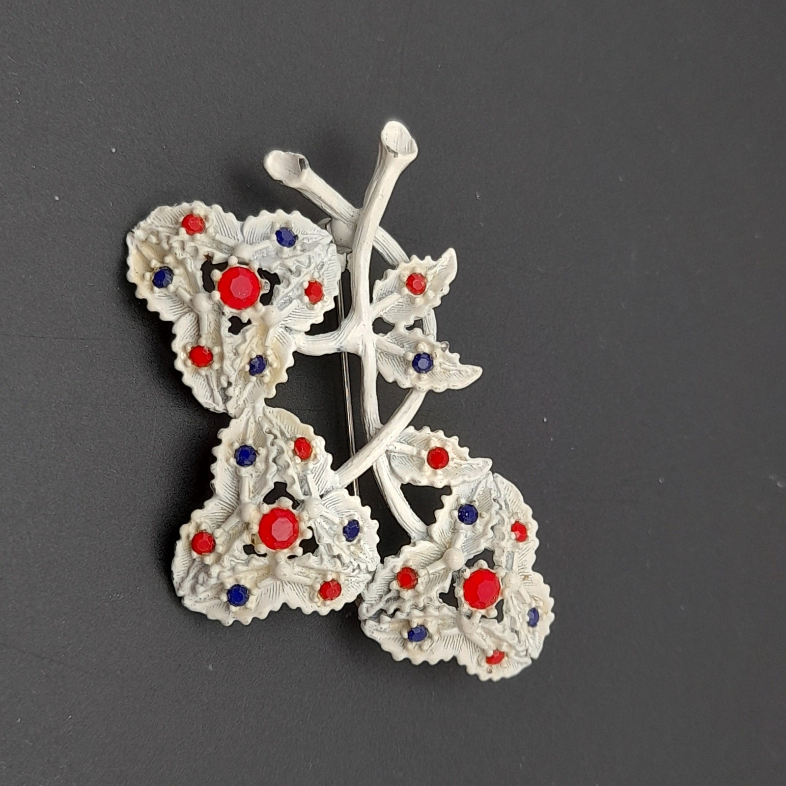 Vintage 1960s White Enamel Red Blue Rhinestones Floral Brooch – 2 3/8 Inches