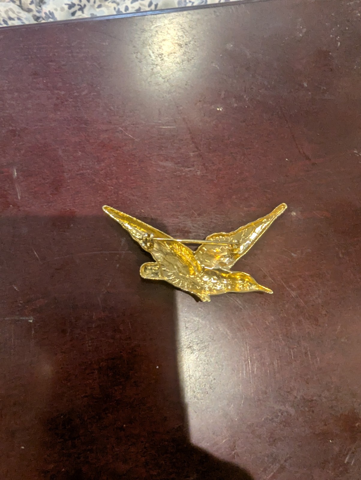Vintage Gold Tone Flying Seagull Bird Brooch Pin Detailed Feathers Figural