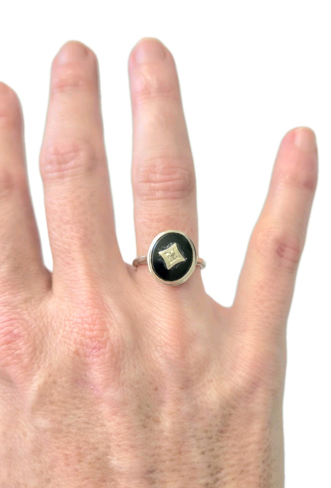 Vintage BDA 10k White Onyx Diamond Ring Sz 5.75 – 2.11 Grams