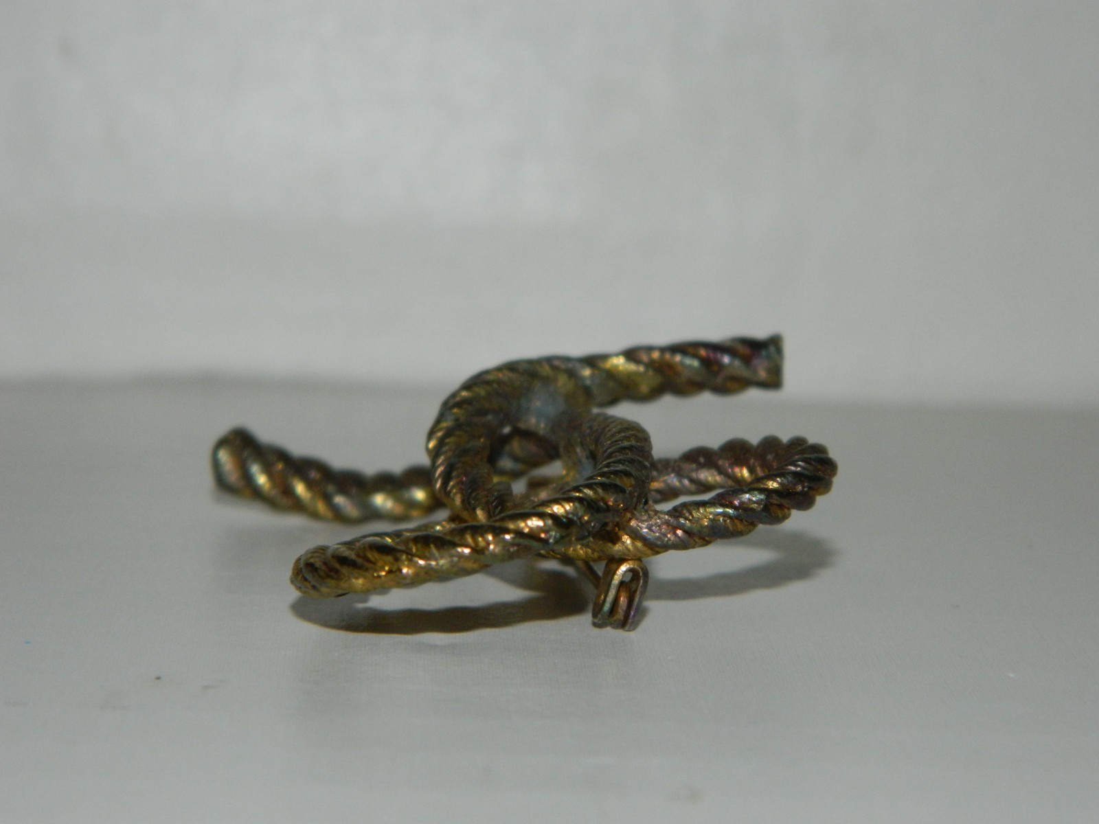VTG Vintage Gold Tone Knot Knotted Rope Pin Brooch