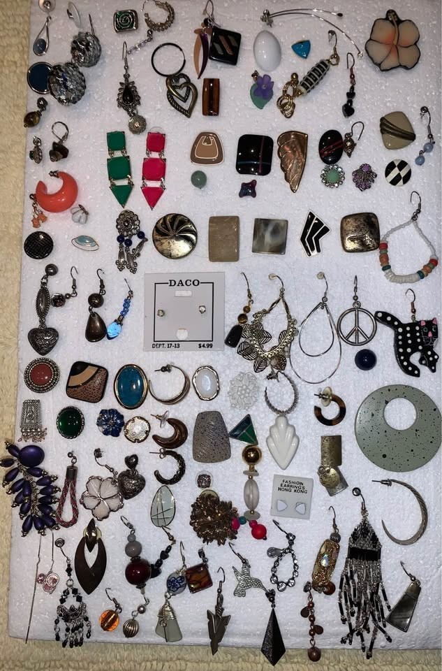 Vintage Lot of 100+ PAIRS OF Pierced EARRINGS 1970’s to 1990’s Dangle HOOP Stud