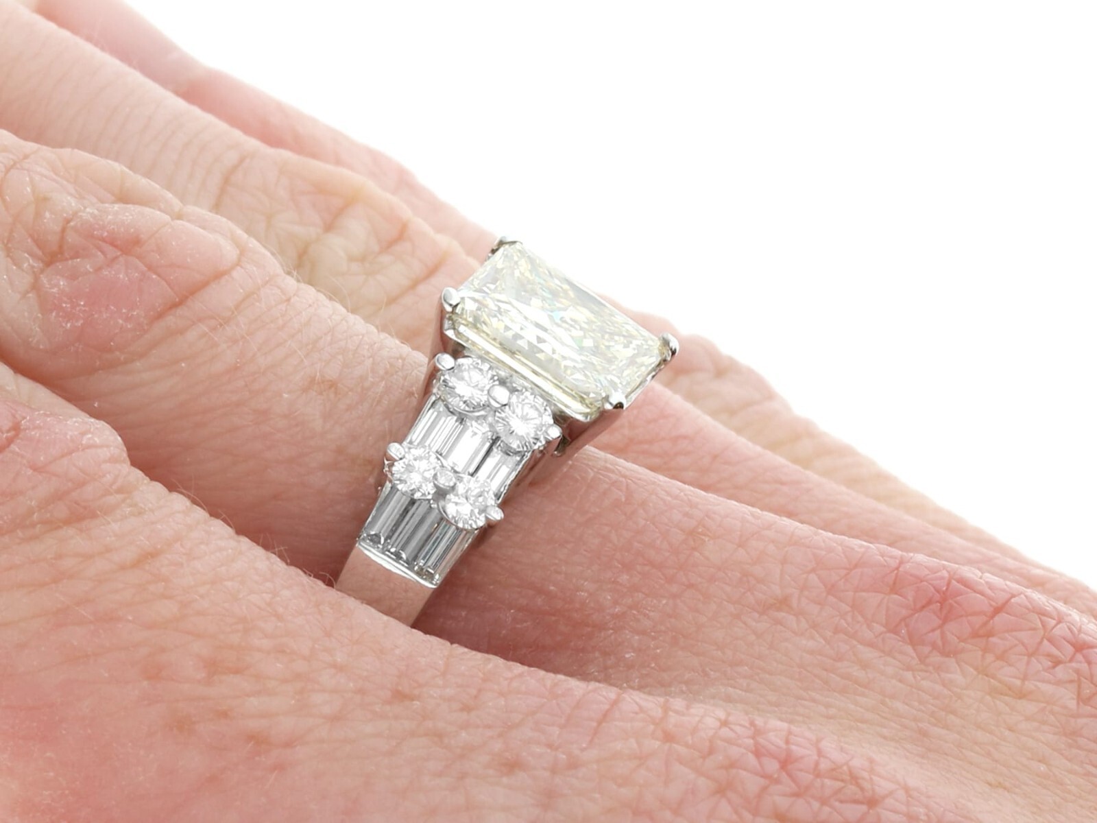 Vintage 5.12ct Diamond and Platinum Solitaire Ring