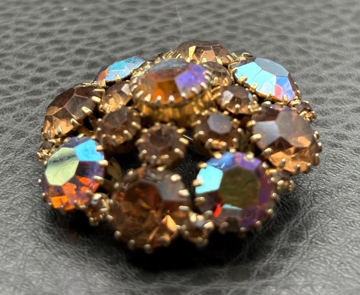 Weiss Vintage Peach Brown AB Aurora Borealis Rhinestone Domed Brooch Pin