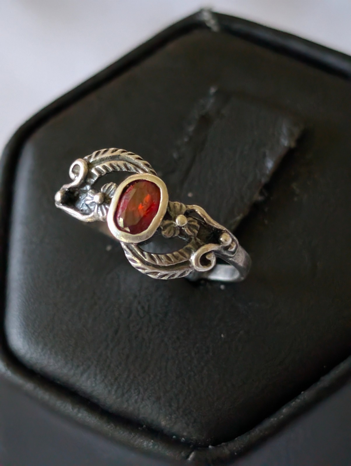 Vintage Sterling Silver Filigree Floral Garnet Pinky Ring Toe Ring Size 3.75