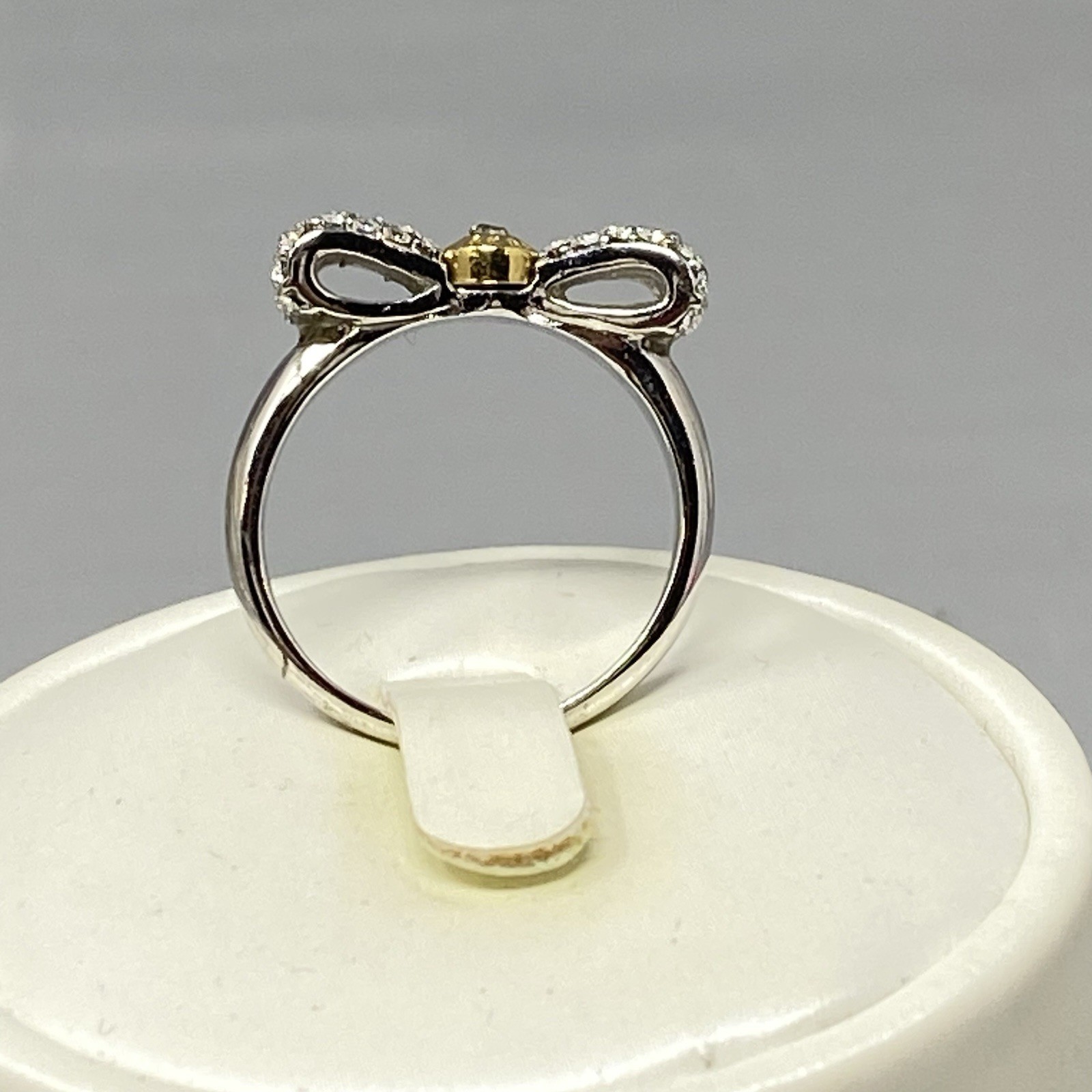Henri Bendel Bow Coctail Ring Henri Bendel Two Tone Swarovski Crystals Pave 6.5
