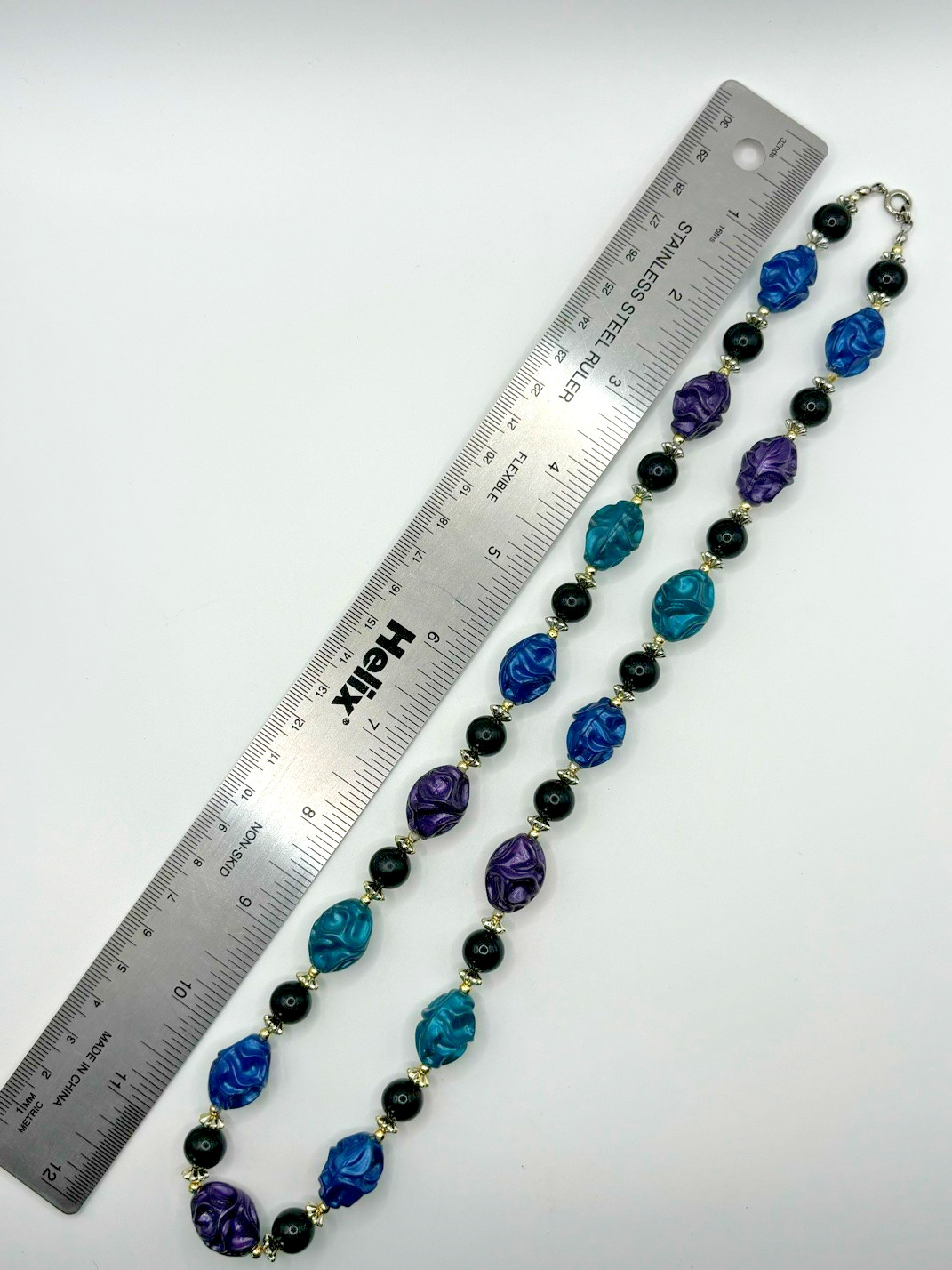 Vintage Purple Teal Blue Black And Silver Tone Crinkled Bead Necklace 24 Inch