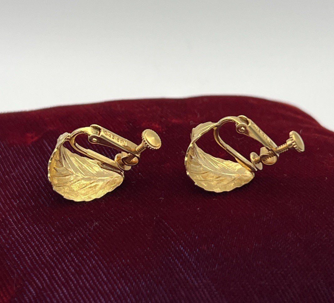 Vintage Napier Gold Tone Leaf Screw-Back & Clip-On Earrings Adjustable Signed