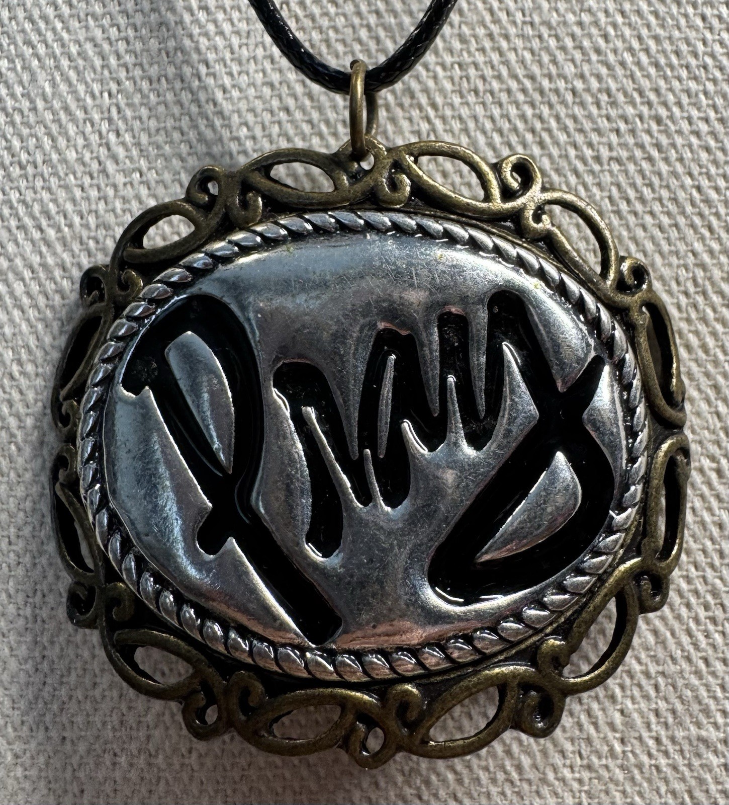 Beautiful Vintage Brassy & Silvertone Oval Pray Pendant On Cord Necklace
