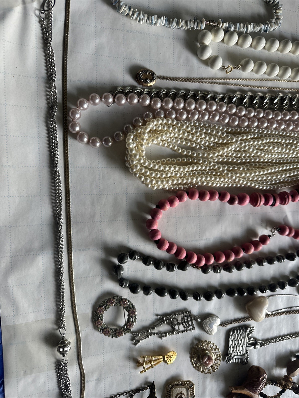 Lot Of Vintage Jewelry Mix Signed Unsigned Mix
