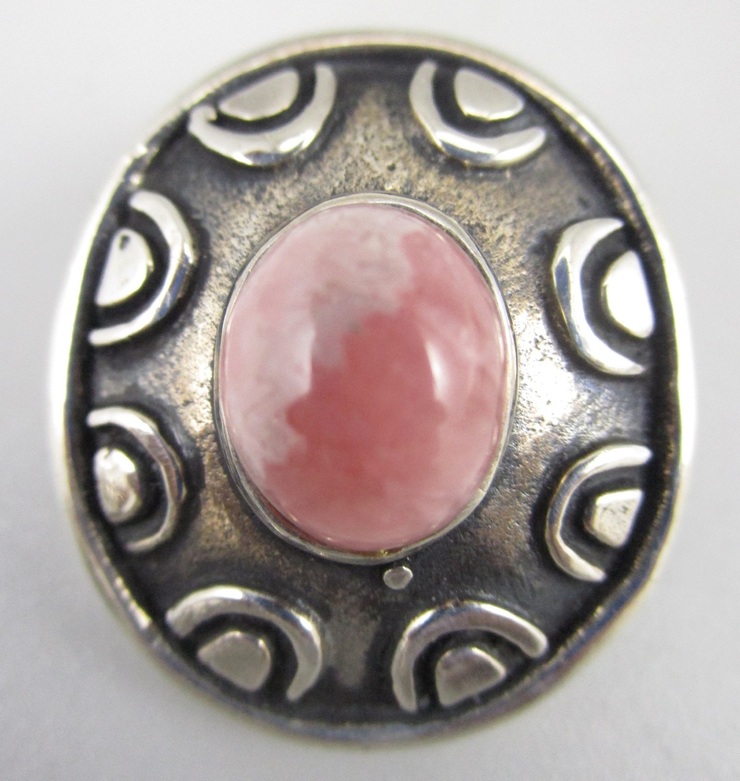 BEAUTIFUL DIAN MALOUF STERLING RHODOCHROSITE 1″ CLIP ON EARRINGS