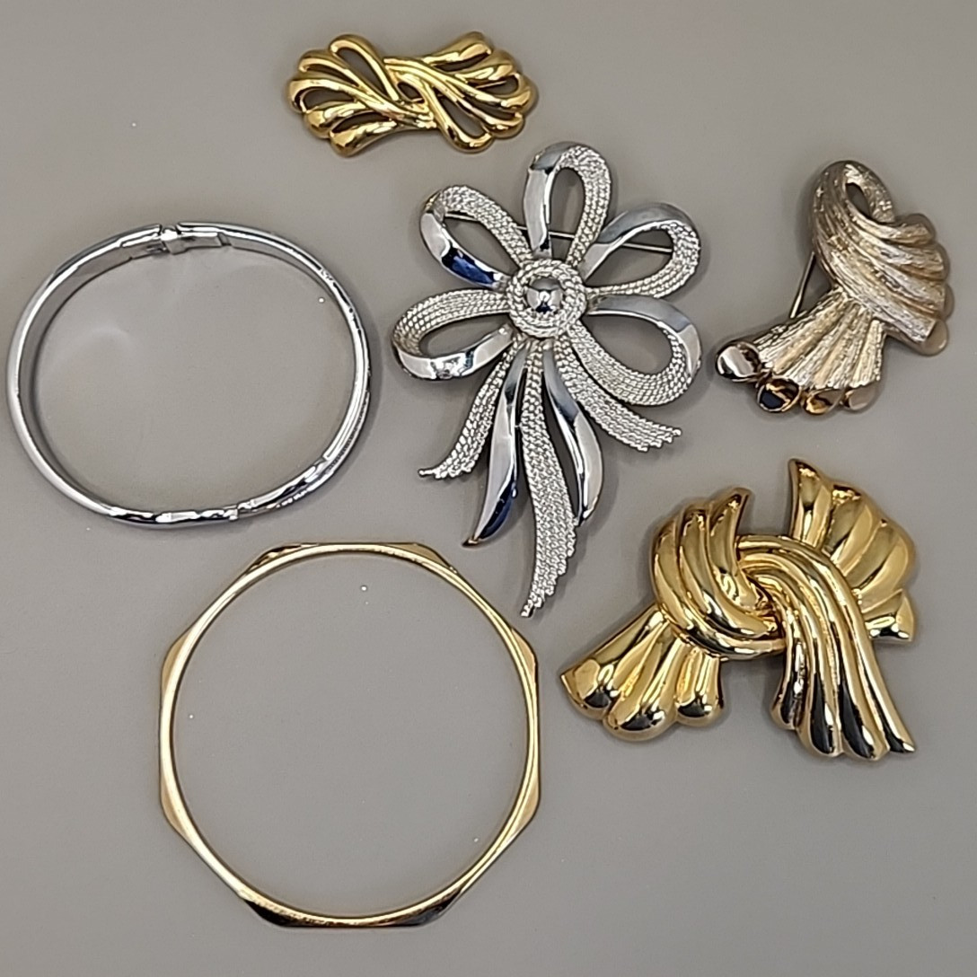 Vintage Monet Brooch Bracelet Lot of 6 Ribbons Hinged Bangle