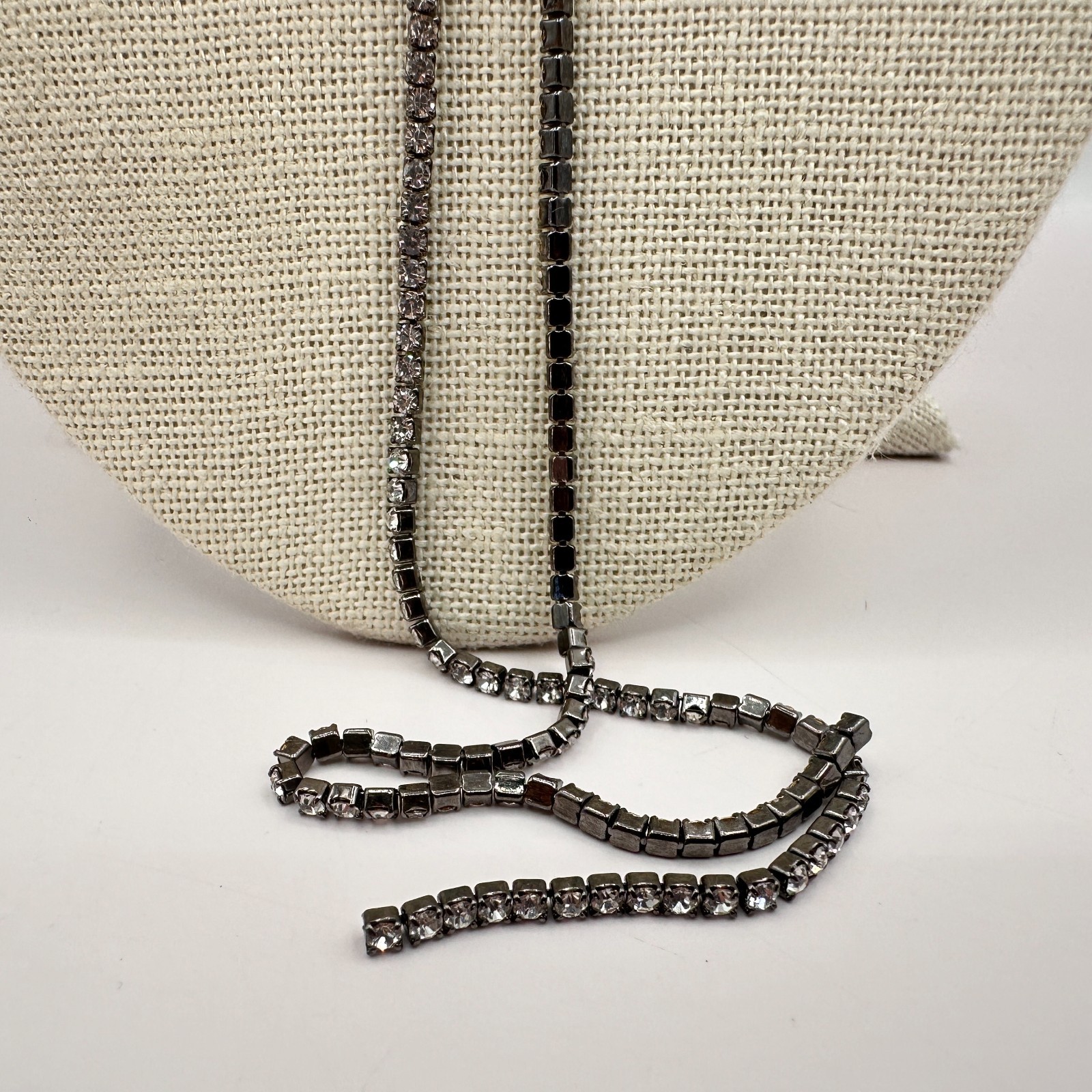 Vintage Y2K Rhinestone Lariat Gunmetal Y-Necklace Women’s Classic Jewelry