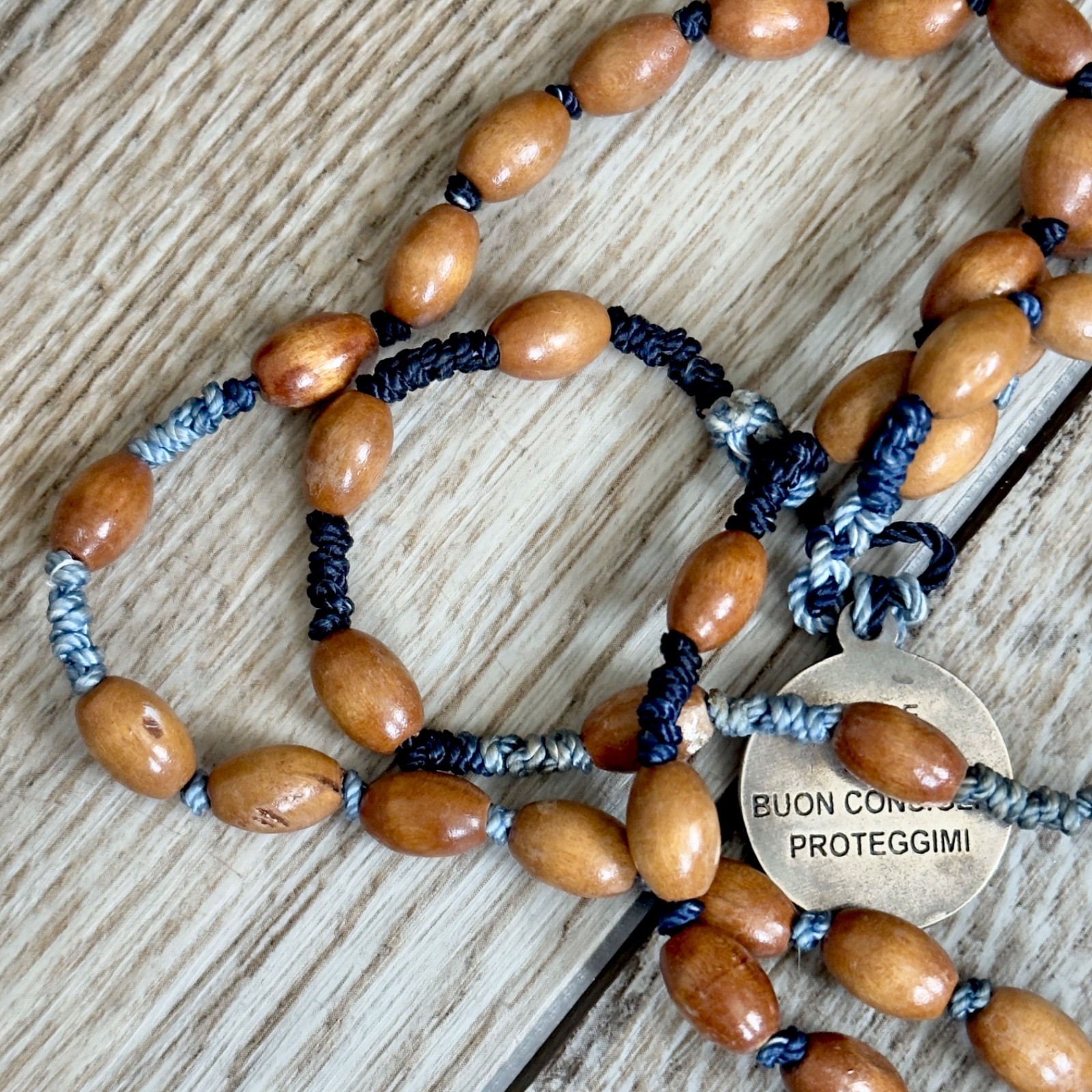 Vintage Rosary Religious Madre Del Buon Consiglio Proteggimi Wooden Beads