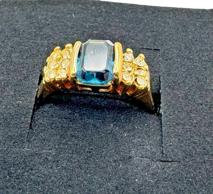 18k GE Ring Gold Electroplate Blue Rectangle w/ small white stones Size 8