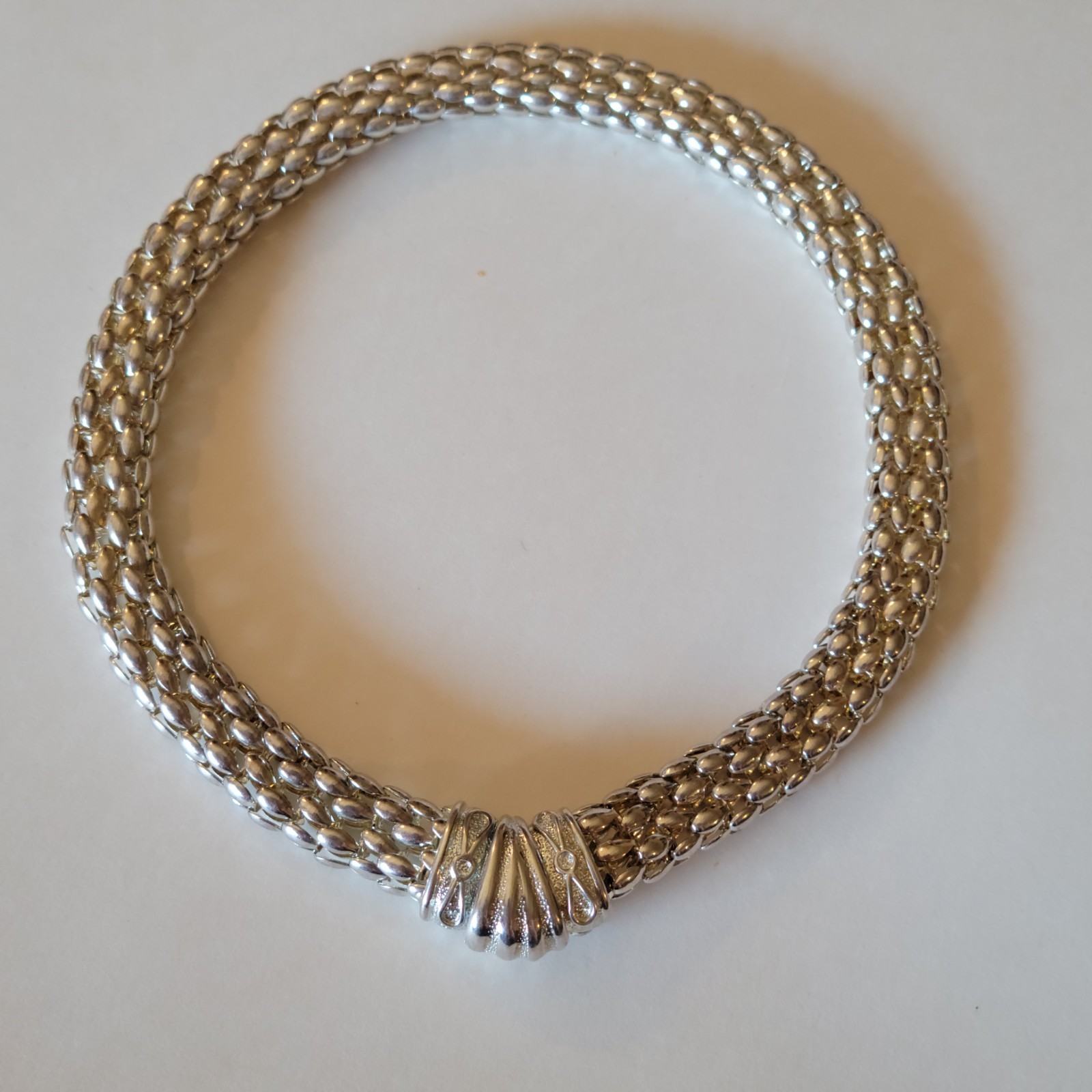 Vintage Silver Tone Popcorn Mesh Choker Necklace Magnetic Clasp Easy Wear 17″