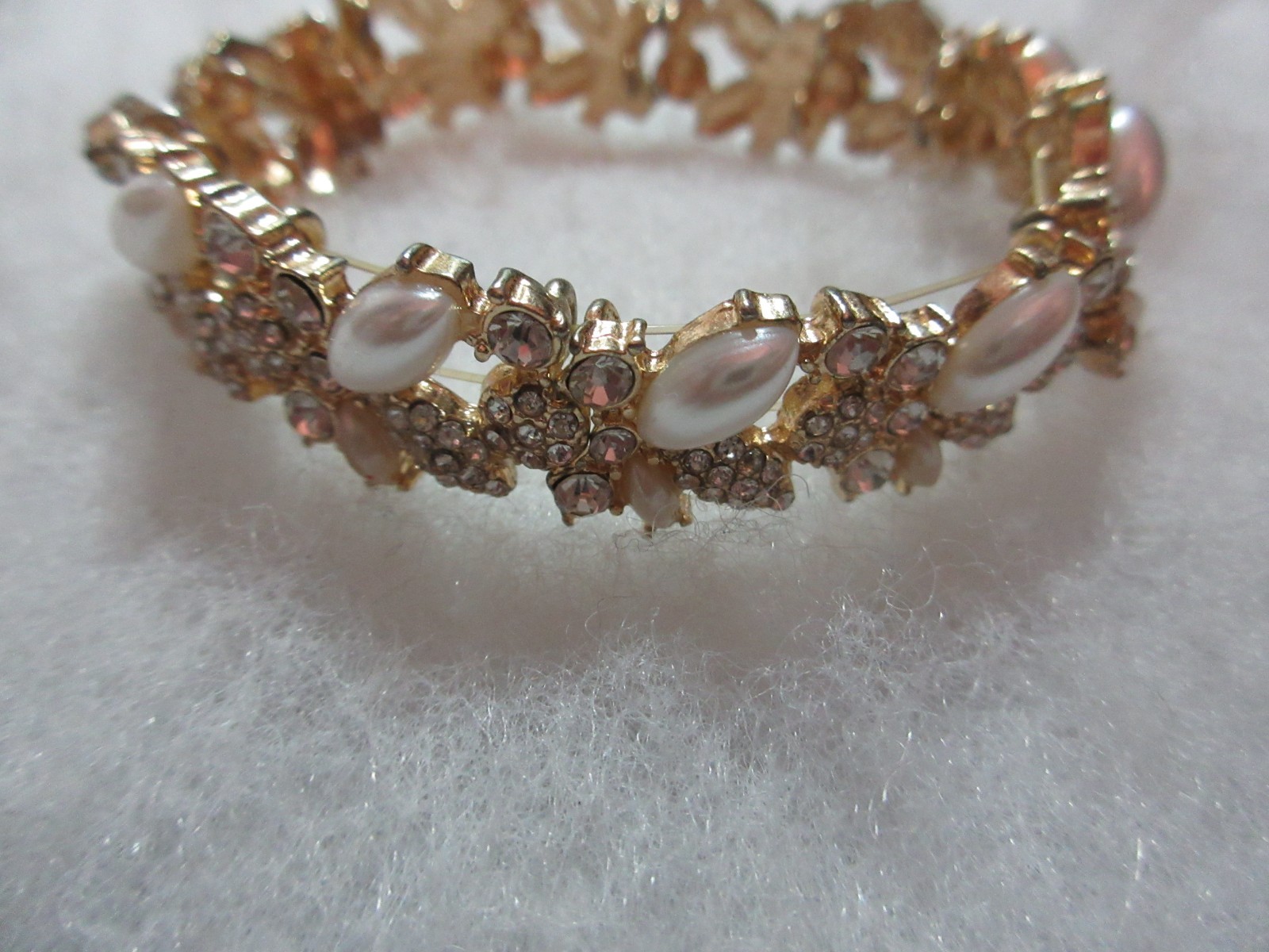 6 Older Rhinestone Bracelets Stretch Mostl Gold Tone 7.5″ Pink Green Gray Pearl