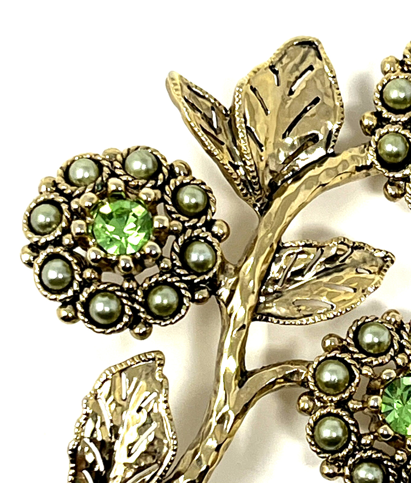Liz Claiborne Pearl Flower brooch Signed LC Green Rhinestone