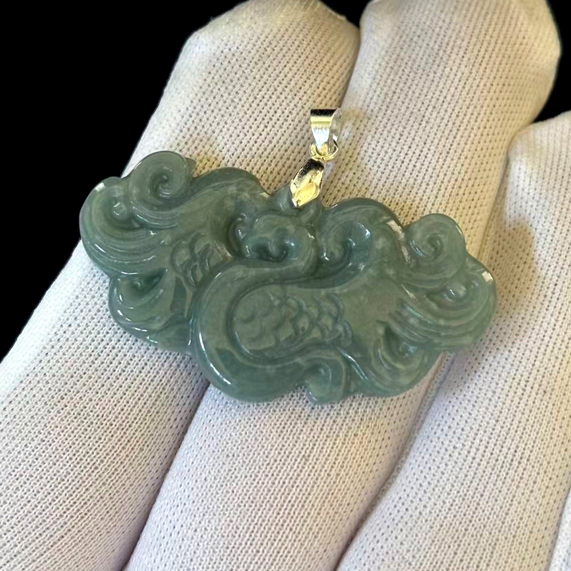 Vintage Natural Jade Jadeite Pendant Carved Fan, 5.6 g, 44x25mm, Free Necklace