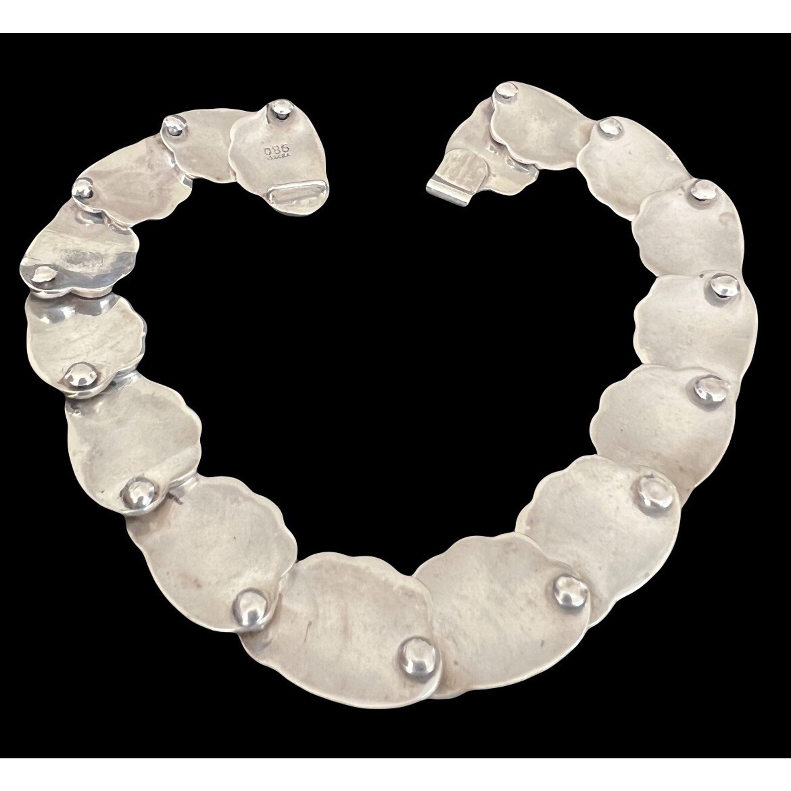 Vintage Taxco Mexico Sterling Silver Rounded Shell Swirl Necklace Pre 1948