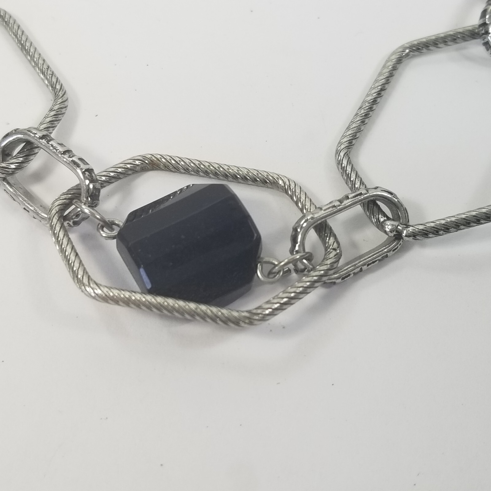 Lia Sophia Textured Silver Tone Hexagon Bead Fashion Necklace Open Link