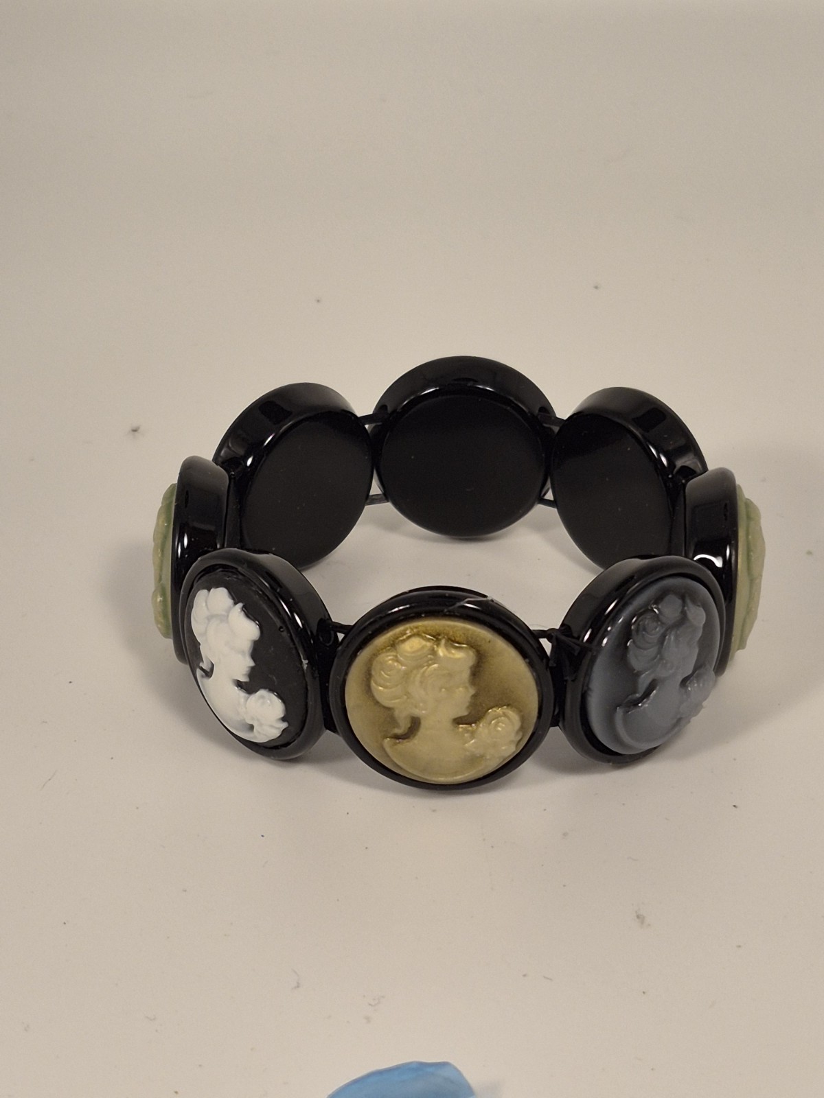 Vintage Black And MULTICOLOR Cameo Stretch Bracelet