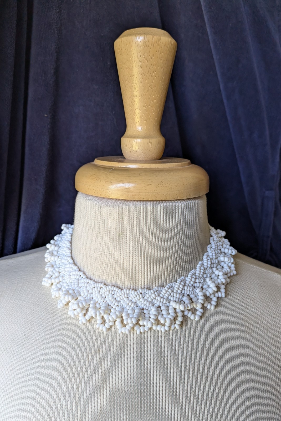 Vtg Japan MCM White Braided Seed Bead Scallop Fringe Collar 15″ Necklace AS IS