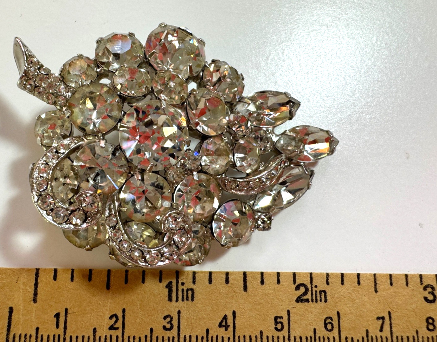 VTG Weiss Brooch Rhinestone Grapes Cluster Pin Silver Tone MCM 1950s 60s Costume