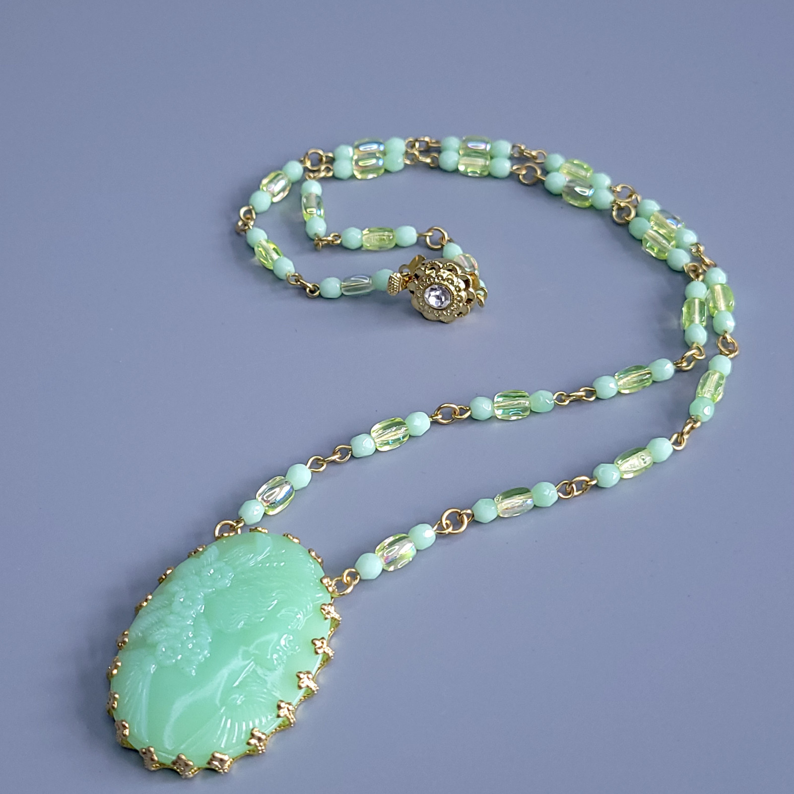 Uranium Glass Necklace 21” Cameo Pendant Vaseline Green Czech Beads