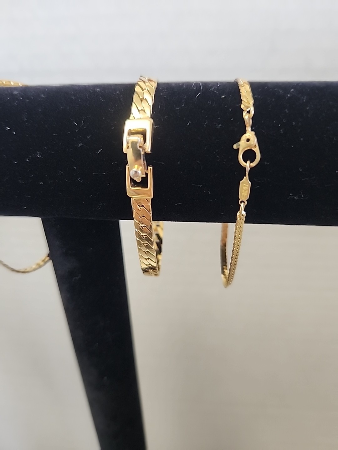 Vintage 1937s 1950s Four Monet Bracelets all 7″ Curb Chain